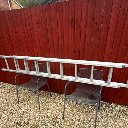 Aluminium extension ladder - extension,